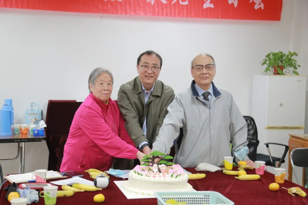 图片2.png 图片2.png