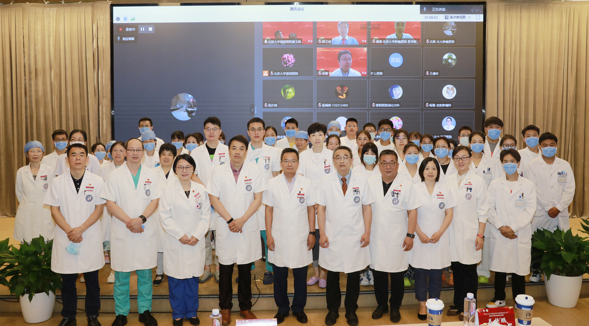 合影(上午)_副本.jpg 合影(上午)_副本.jpg