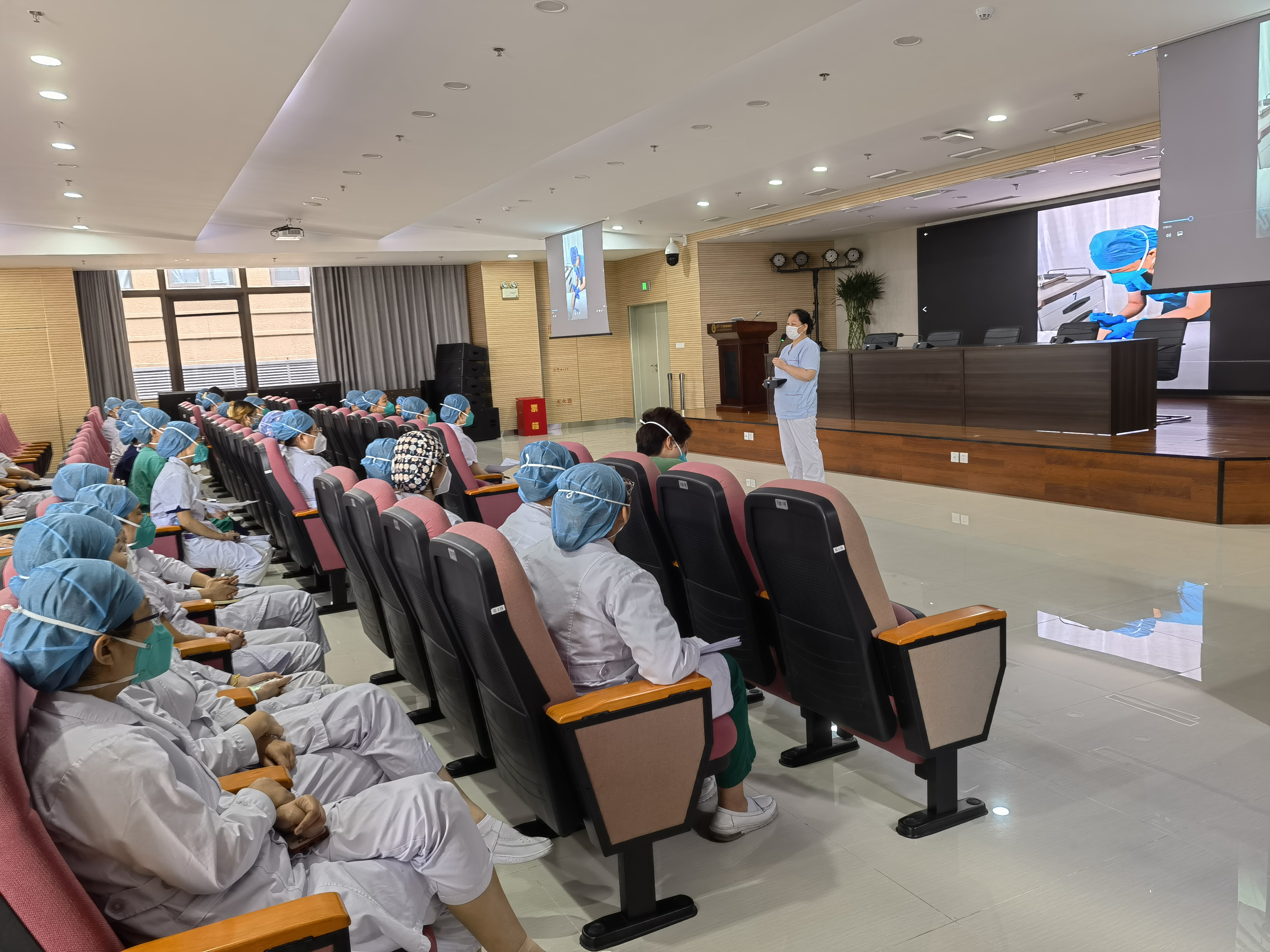 护理部主任赛前培训致辞.jpg 护理部主任赛前培训致辞.jpg