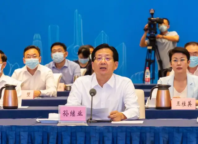 图片4.png 图片4.png