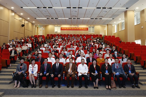 大合影_.jpg 大合影_.jpg