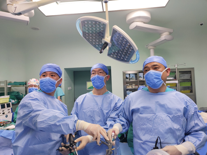 手术.jpg