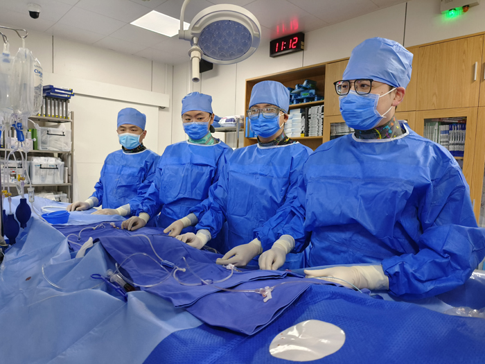 手术.jpg