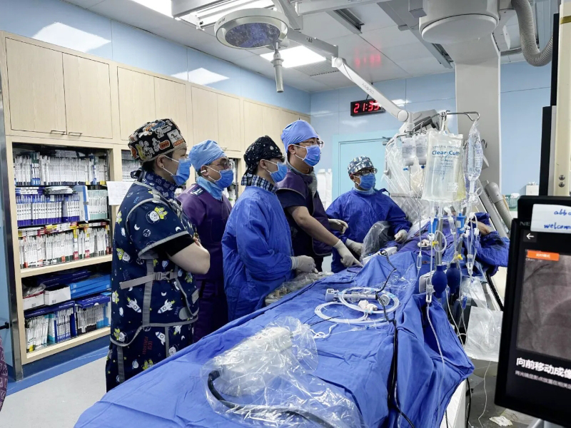 术中.jpg 术中.jpg