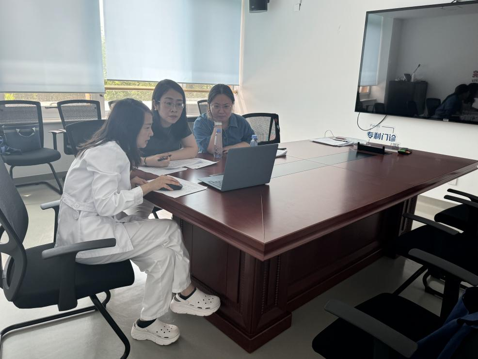 图片2.png 图片2.png