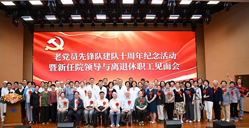 DSC_7435(1).jpg DSC_7435(1).jpg